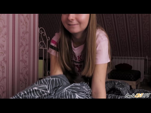 ❤️ Blonde Sucks her Best Friend Deeply και παίρνει σπέρμα στο στόμα της Ποιότητα πορνό
